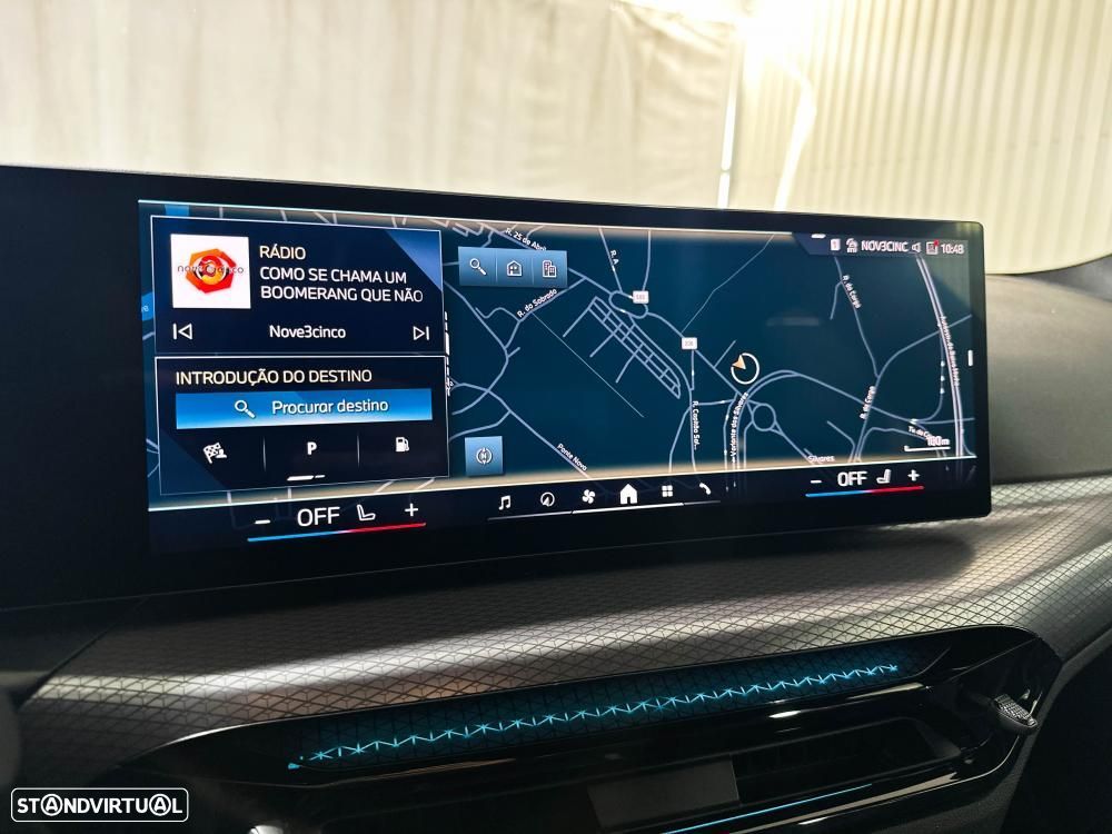 BMW 330 e Pack Desportivo M Auto - 44