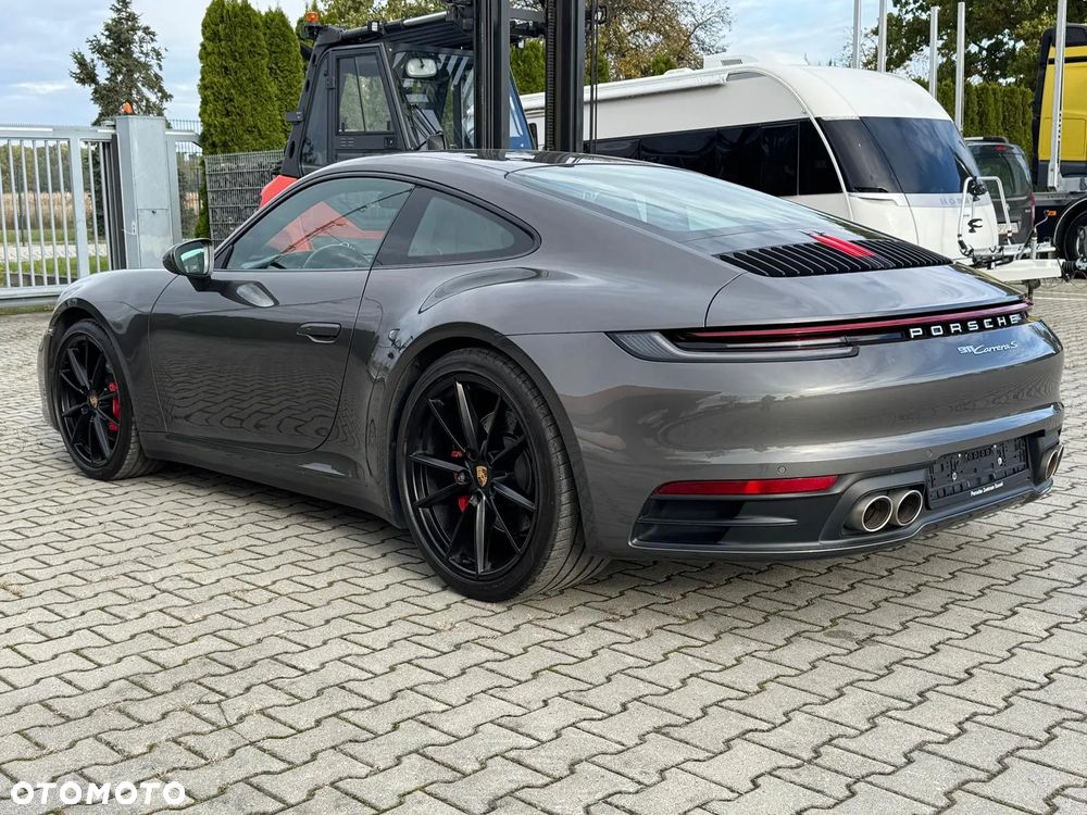 Porsche 911 Carrera S - 7