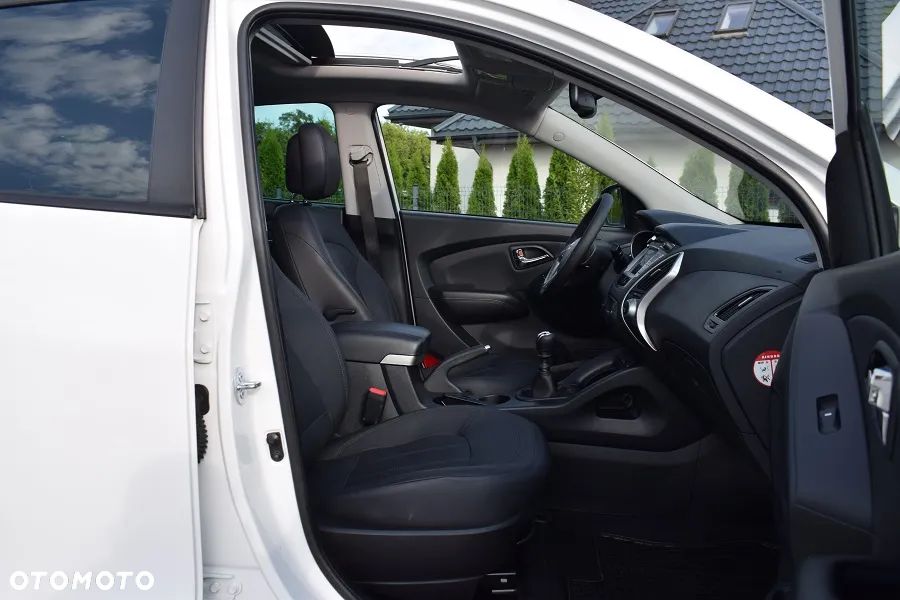Hyundai ix35 2.0 CRDi 4WD Premium - 13