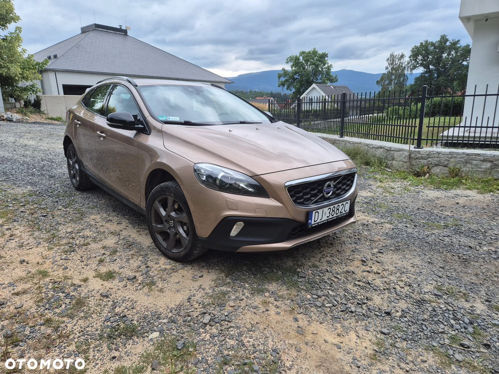 Volvo V40 Cross Country - 7