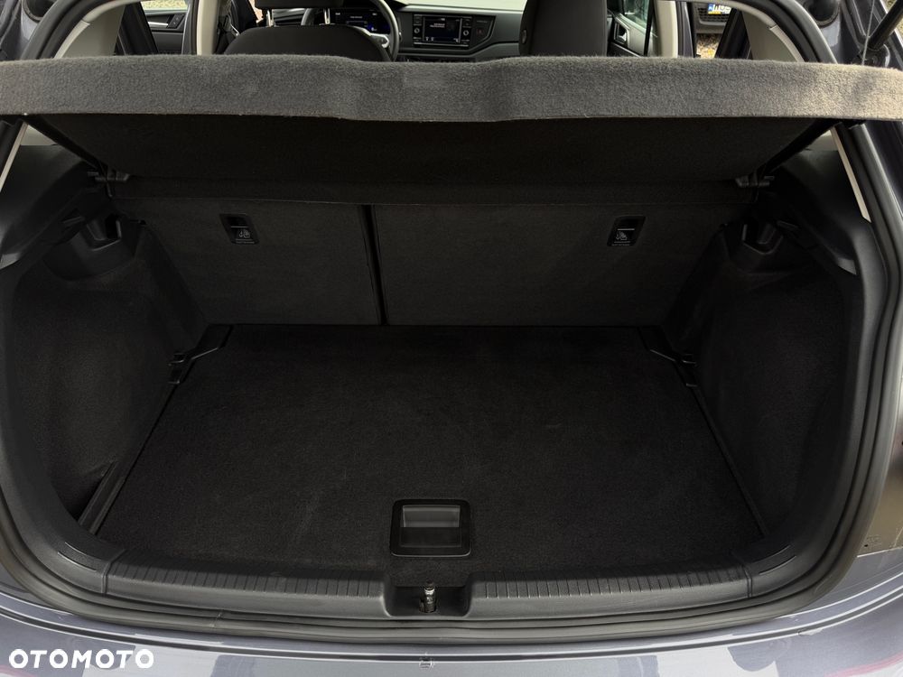 Volkswagen Polo 1.0 MPI Special Edition - 17
