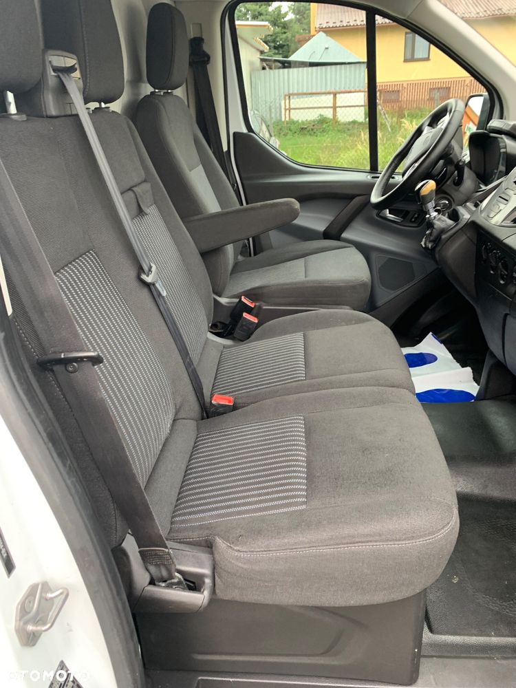 Ford Transit custom - 26
