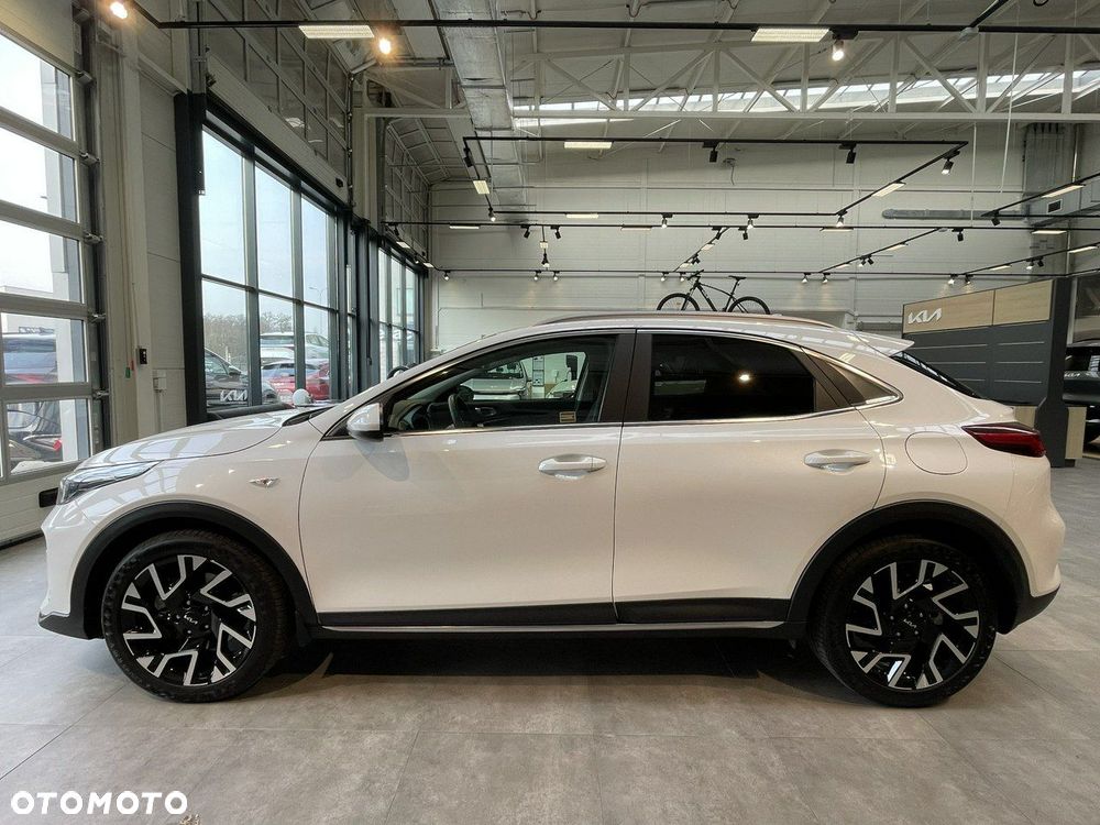 Kia XCeed - 8