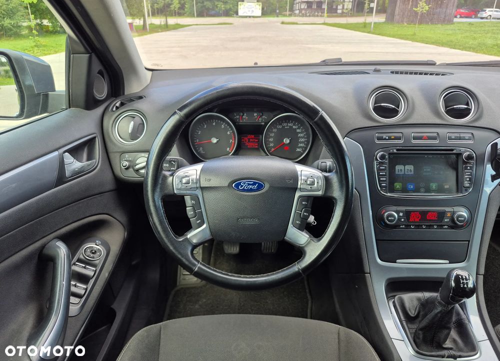 Ford Mondeo 1.6 Ti-VCT Trend - 14