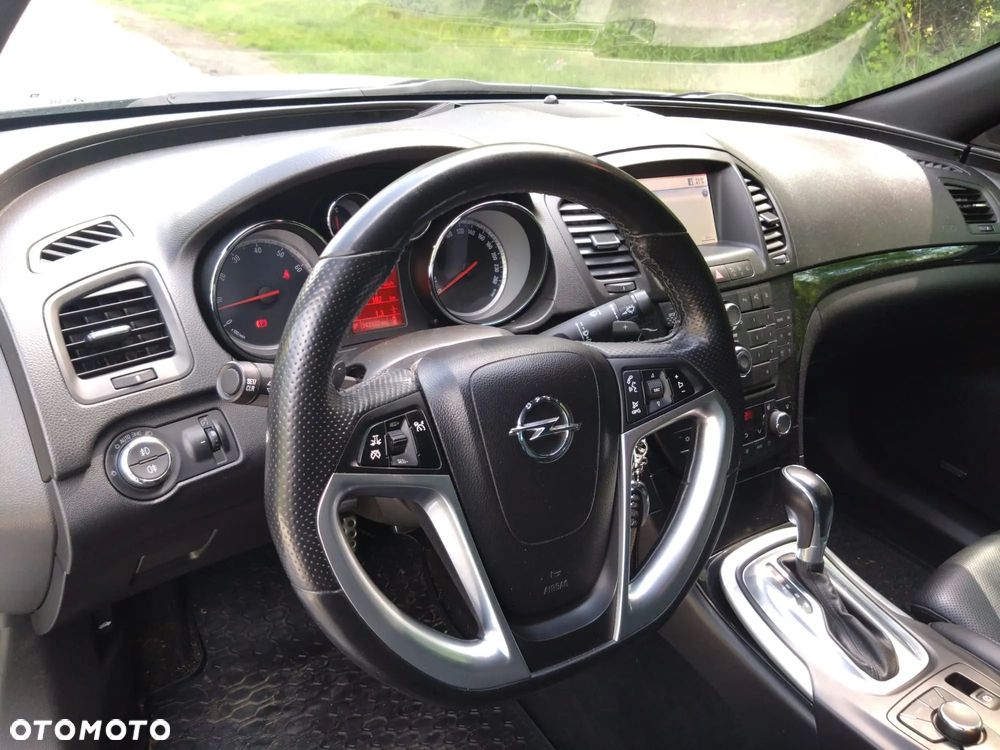 Opel Insignia 2.8 T V6 Sport 4x4 - 11