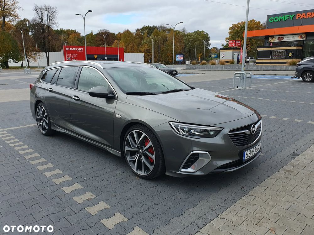 Opel Insignia Sports Tourer 2.0 BiTurbo Diesel 4x4 GSI - 4