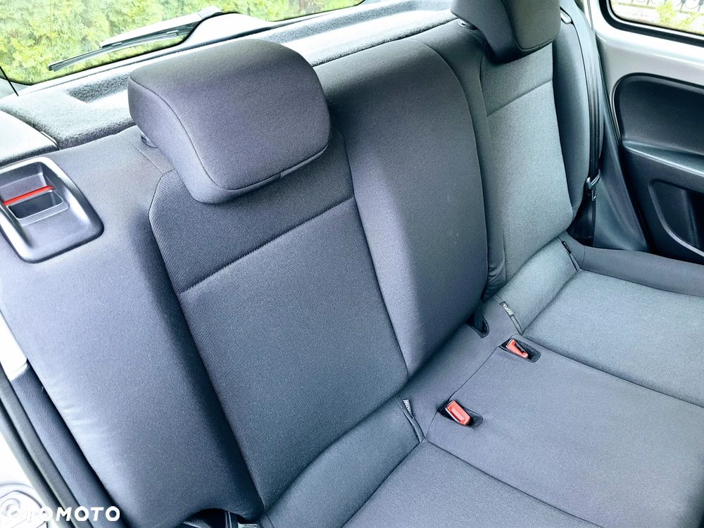 Volkswagen up! 1.0 move - 23