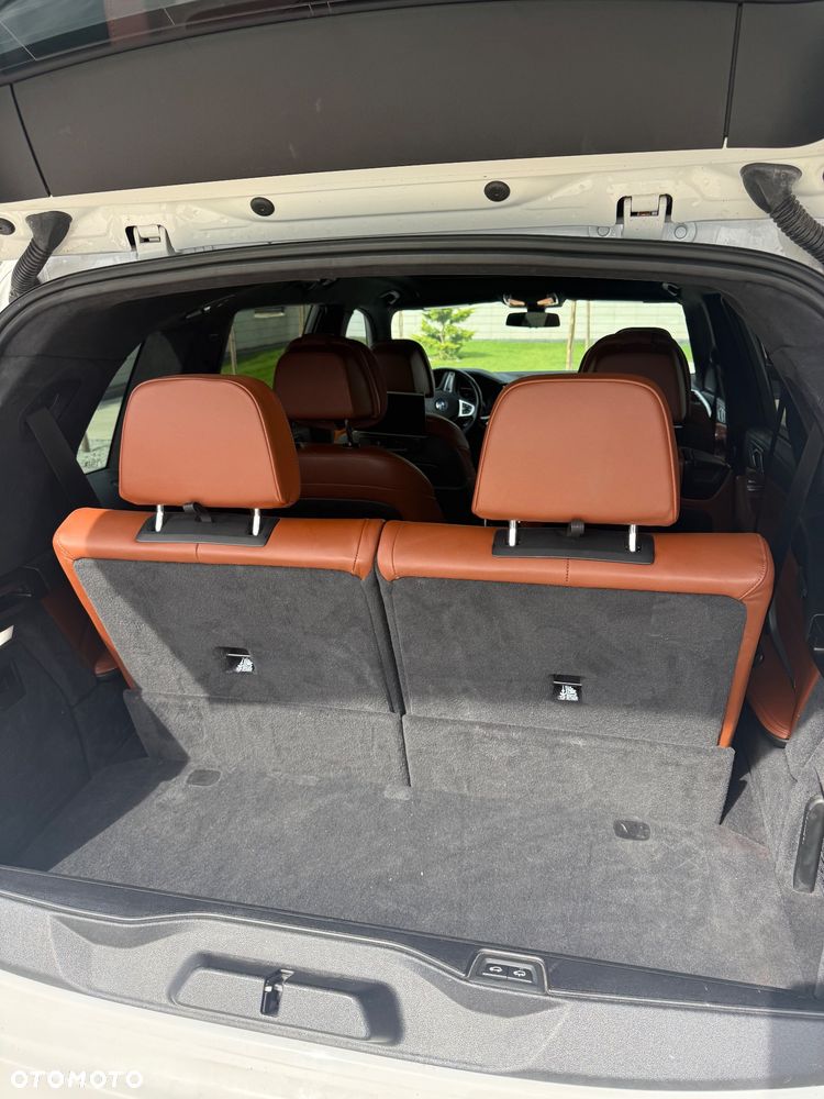 BMW X7 xDrive40i sport - 11