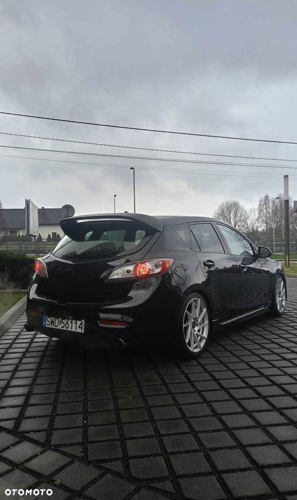 Mazda 3 - 1