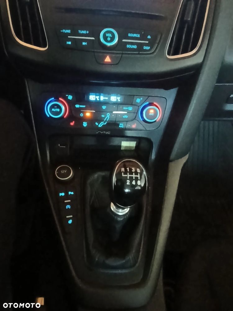 Ford Focus 1.5 TDCi Titanium - 8