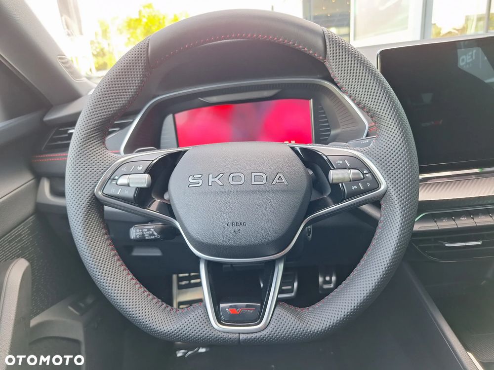Skoda Octavia 2.0 TSI RS DSG - 10