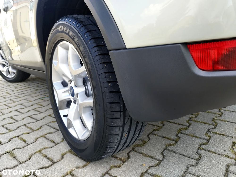 Ford Kuga 2.0 TDCi 4x4 Titanium - 9
