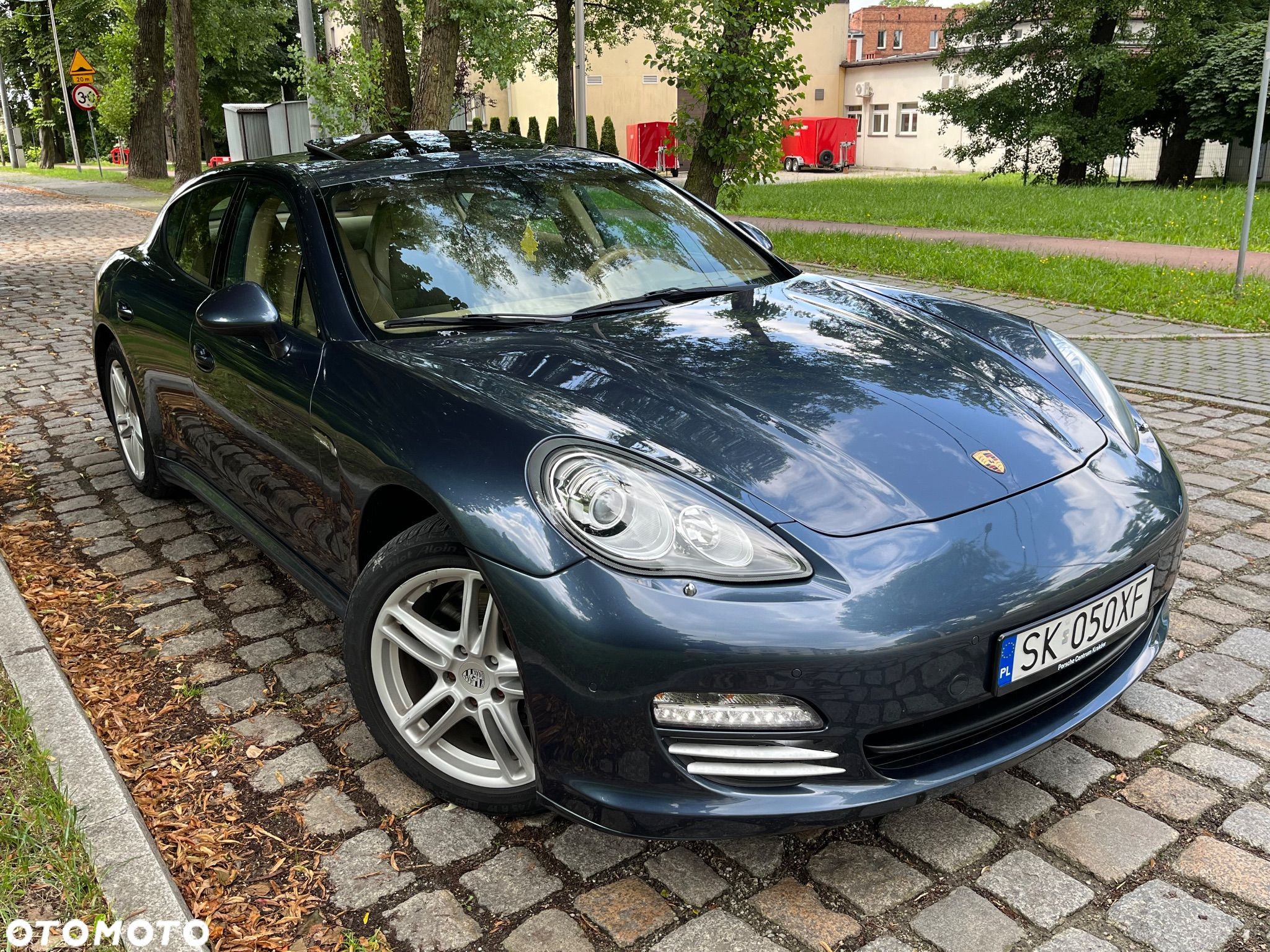 Porsche Panamera 4 - 1