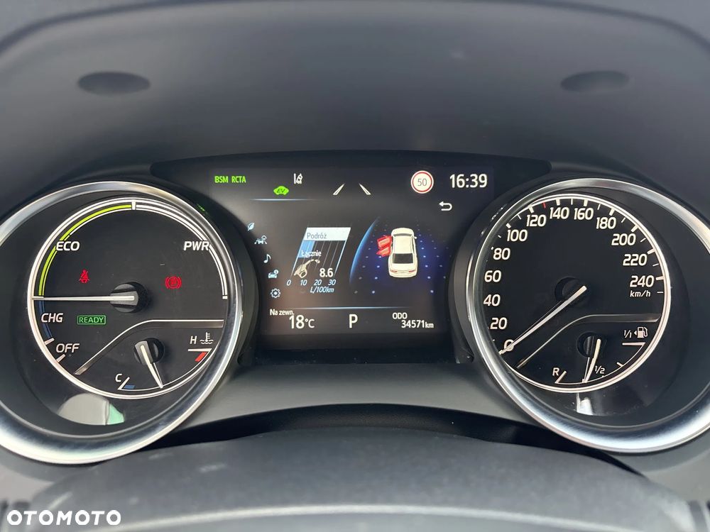 Toyota Camry 2.5 Hybrid Executive CVT - 16