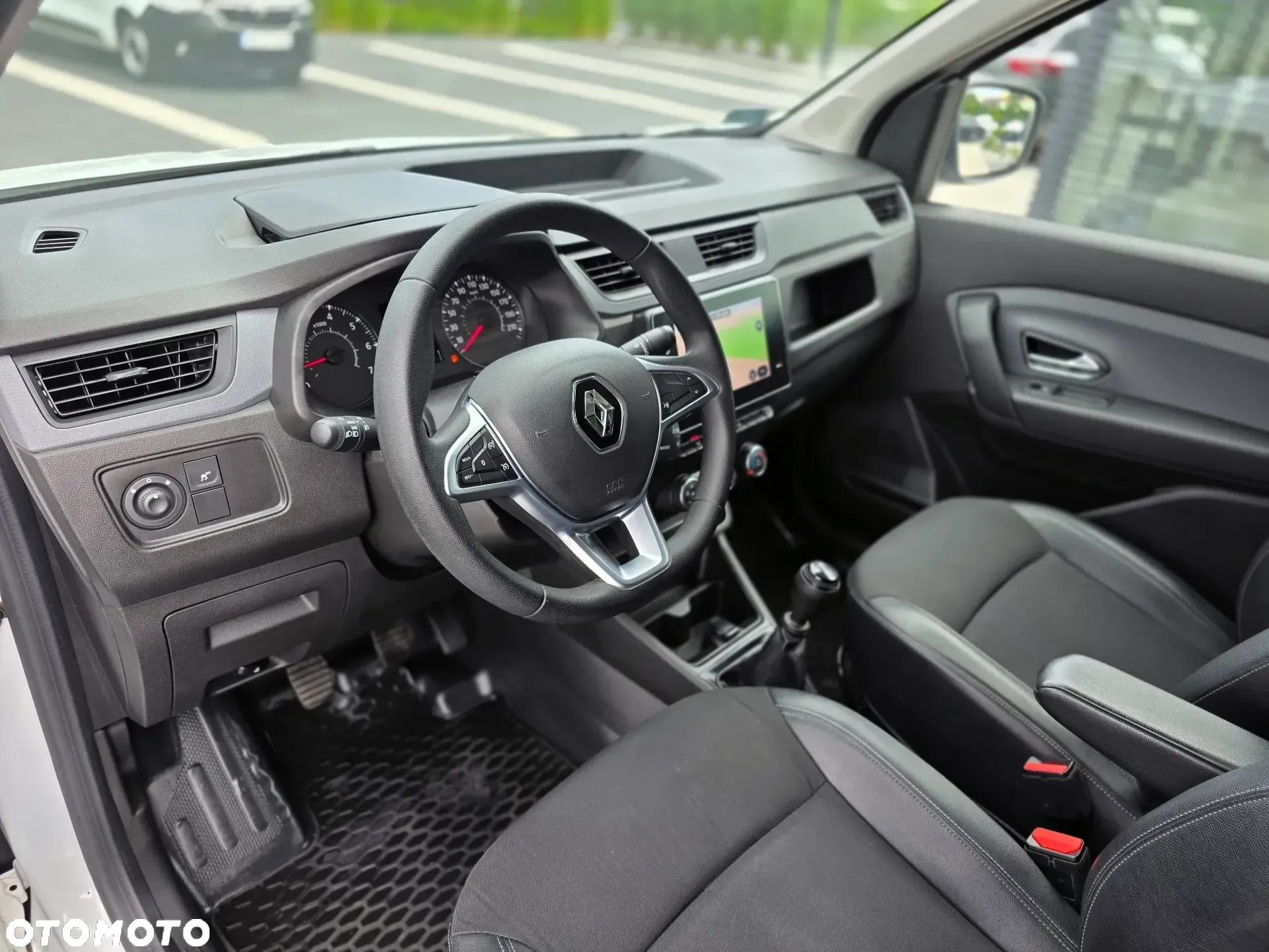 Dacia DOKKER = Renault Express 1.3 Tce Pack Clim Kangoo 2022Rok BEZWYPADKOWE z Polskiego Salonu I Bogate Wyposażenie min: Kamera Cofania Klimatyzacja i Nawigacja I Kilka Sztuk Do Wyboru I Faktura Vat 23%I ZAPRASZAMY - 15