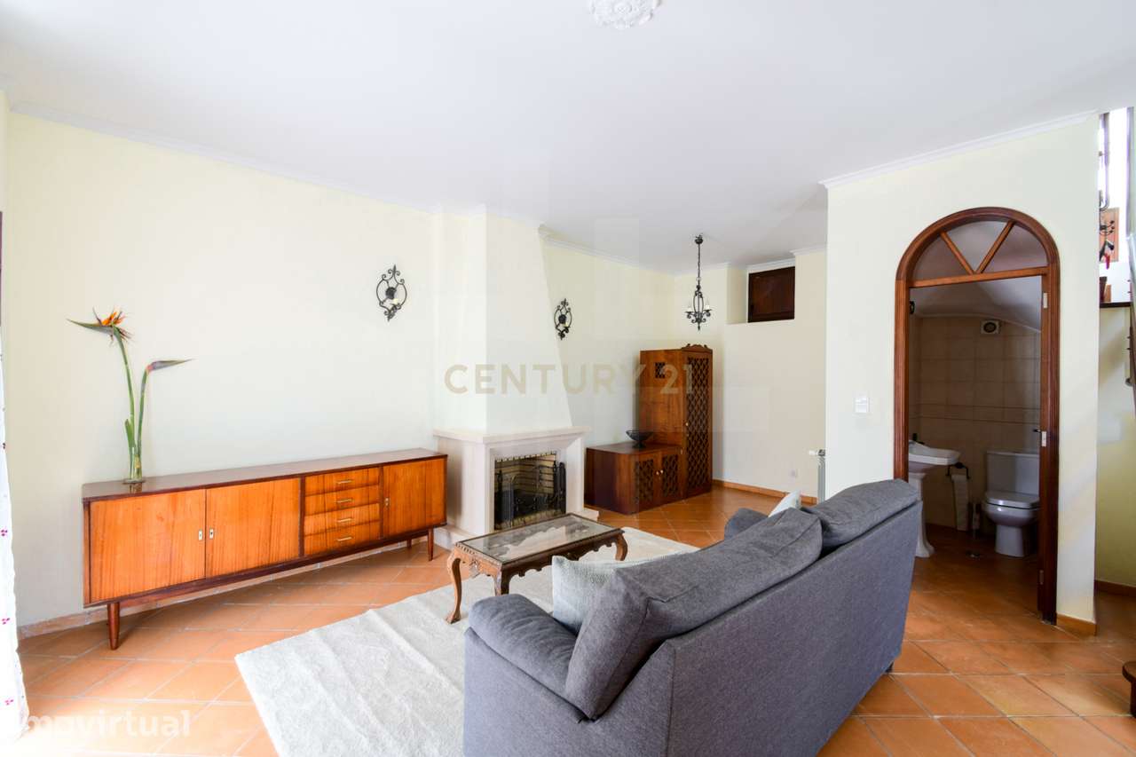 Moradia T2 com Jardim e Alpendre Exclusivos | São Pedro do Estoril - Grande imagem: 4/46