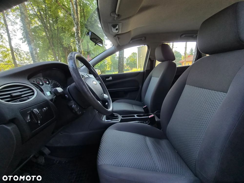 Ford Focus - 9