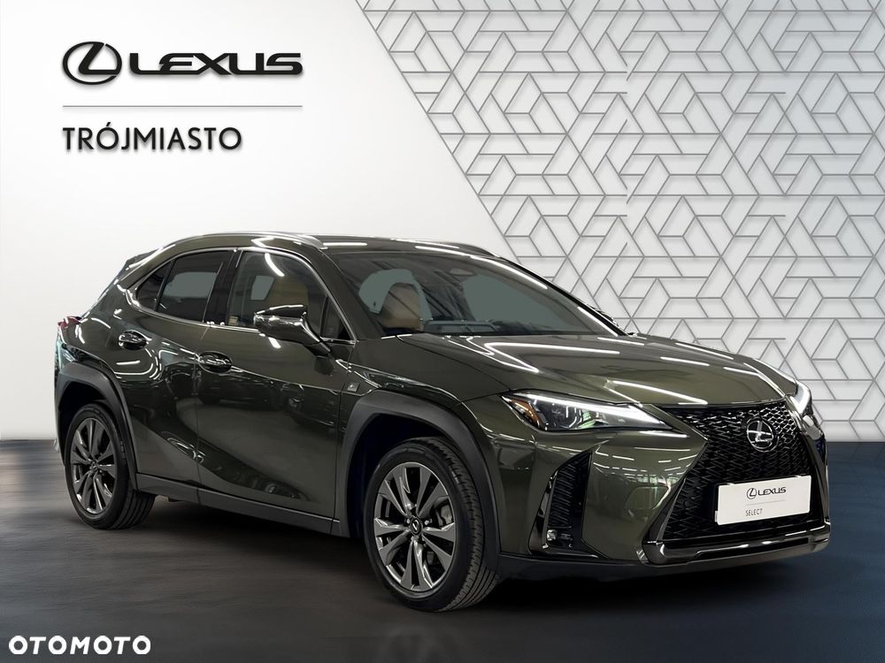Lexus UX - 8