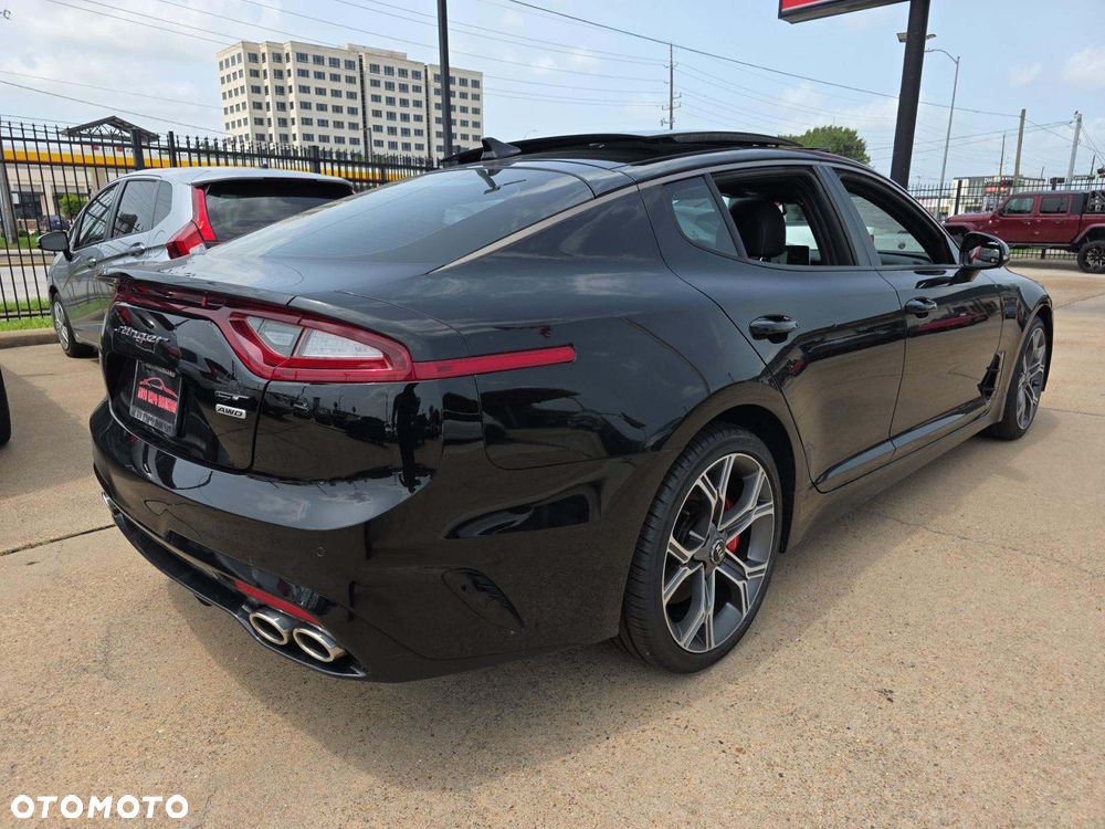 Kia Stinger 3.3 T-GDI V6 GT AWD - 4