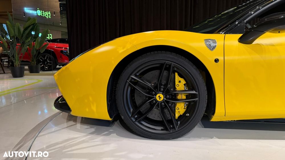 Ferrari 488 GTB - 13