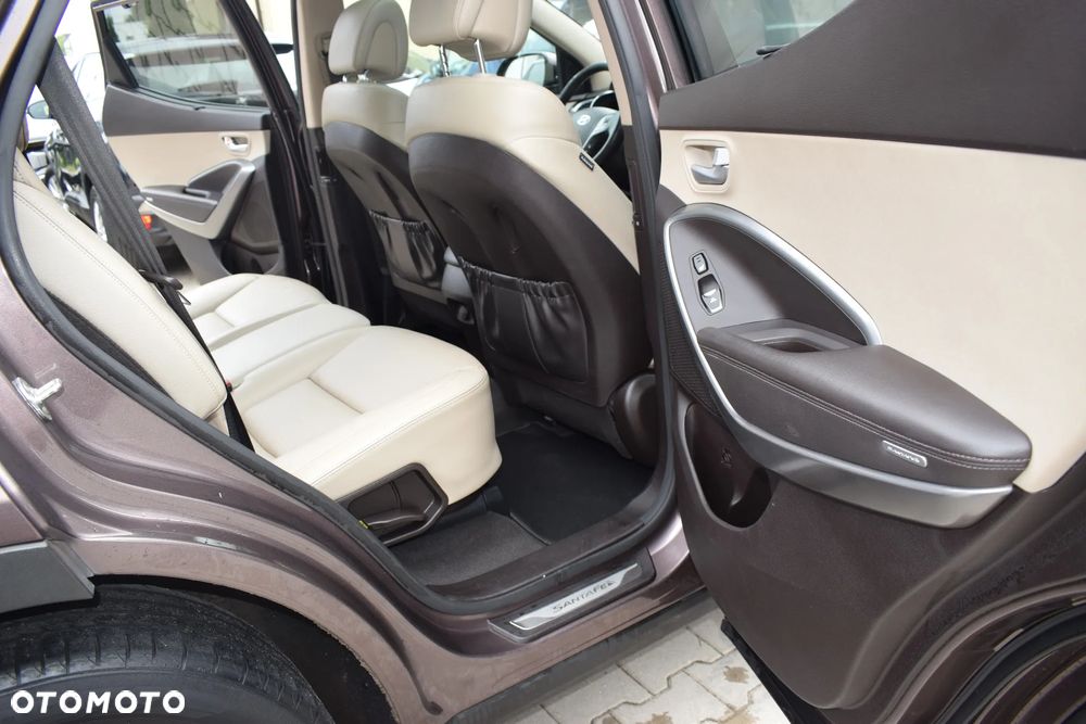 Hyundai Santa Fe 2.0 CRDi Executive 7os - 21