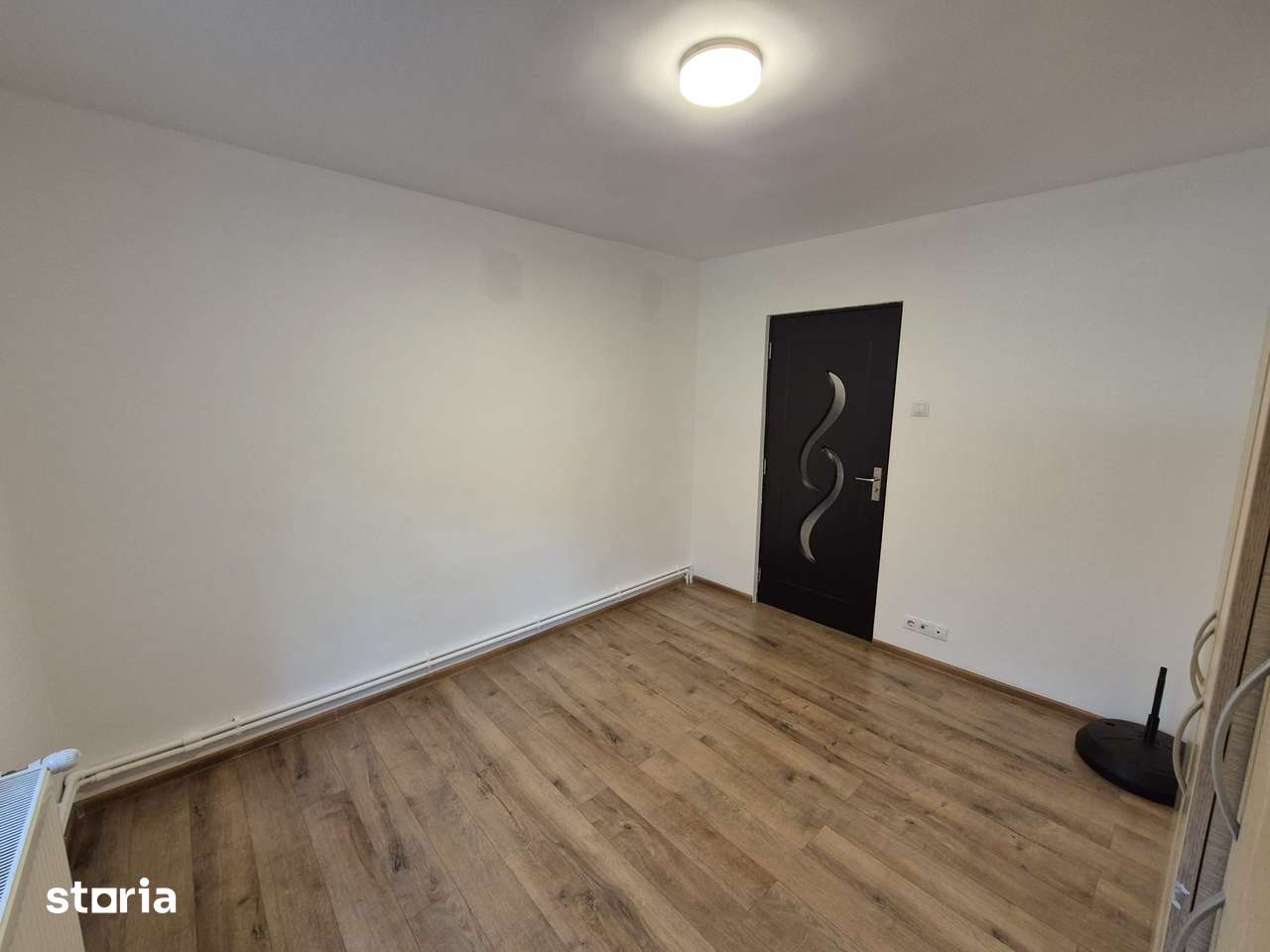 Apartament 3 camere, ultracentral, vizavi de Primăria Popești-Leordeni — fotografia 1