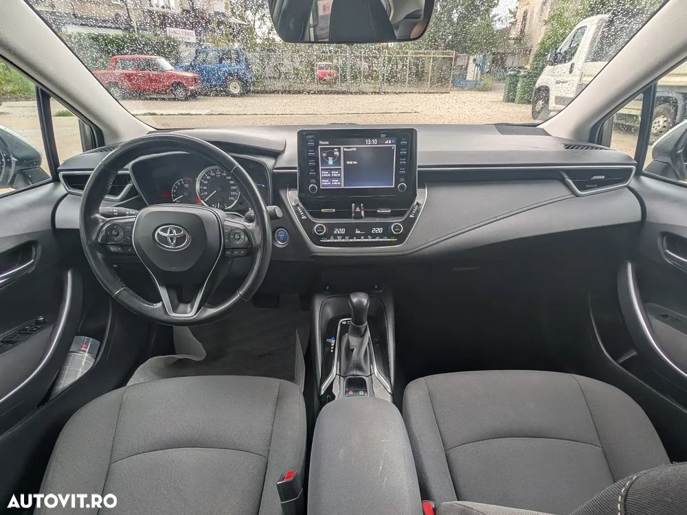 TOYOTA Corolla 2022 — imagine 8