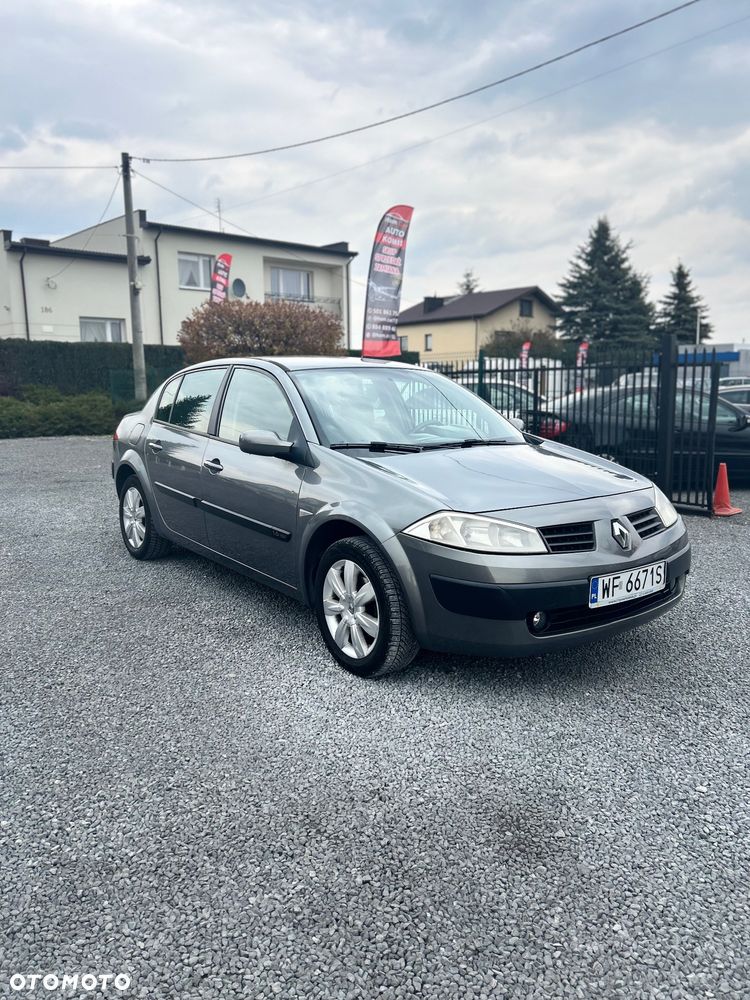 Renault Megane 1.6 16V Dynamique - 1