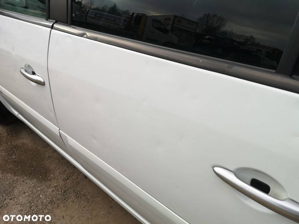 Renault Espace 2.0 dCi FAP Tech Run - 15