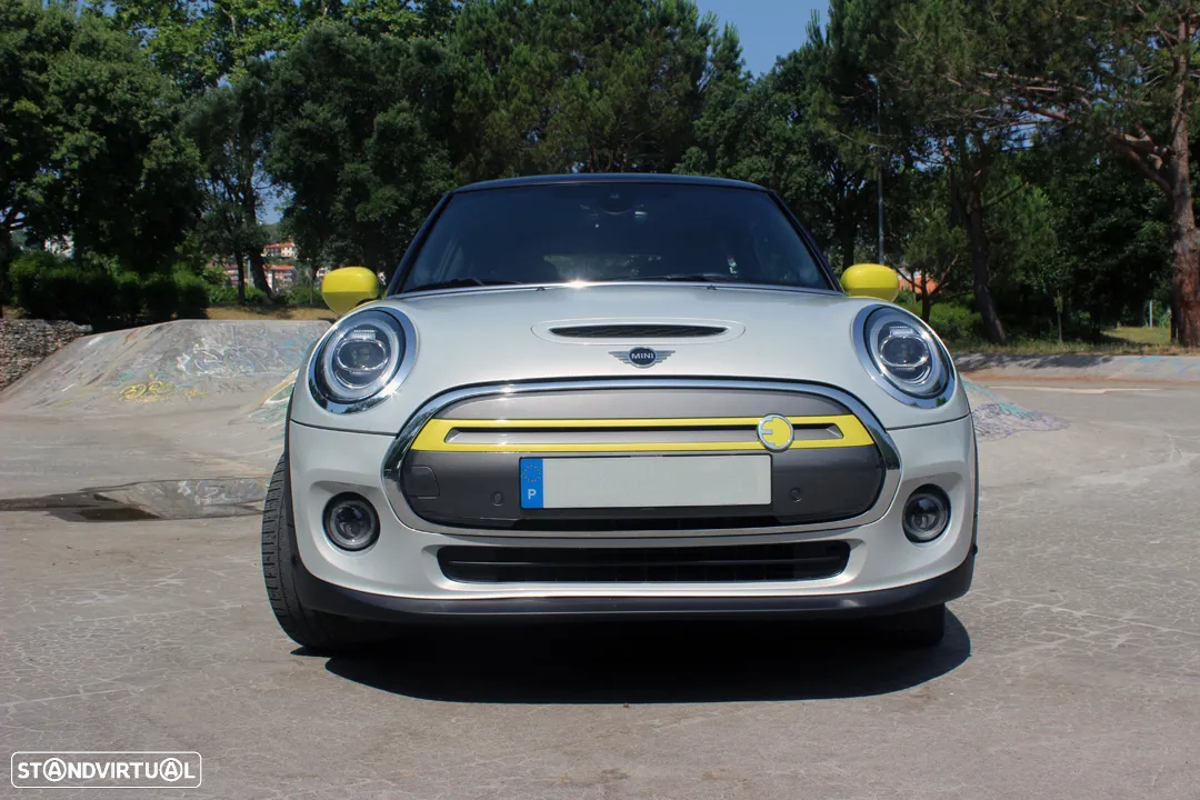 MINI 3 Portas Cooper SE Premium Extra Resolute Edition - 6