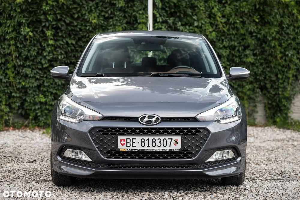 Hyundai i20 blue 1.2 Advantage+ - 5