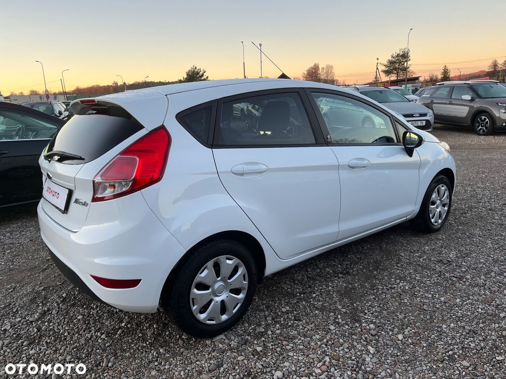 Ford Fiesta 1.0 EcoBoost Start-Stop Champions Edition - 5