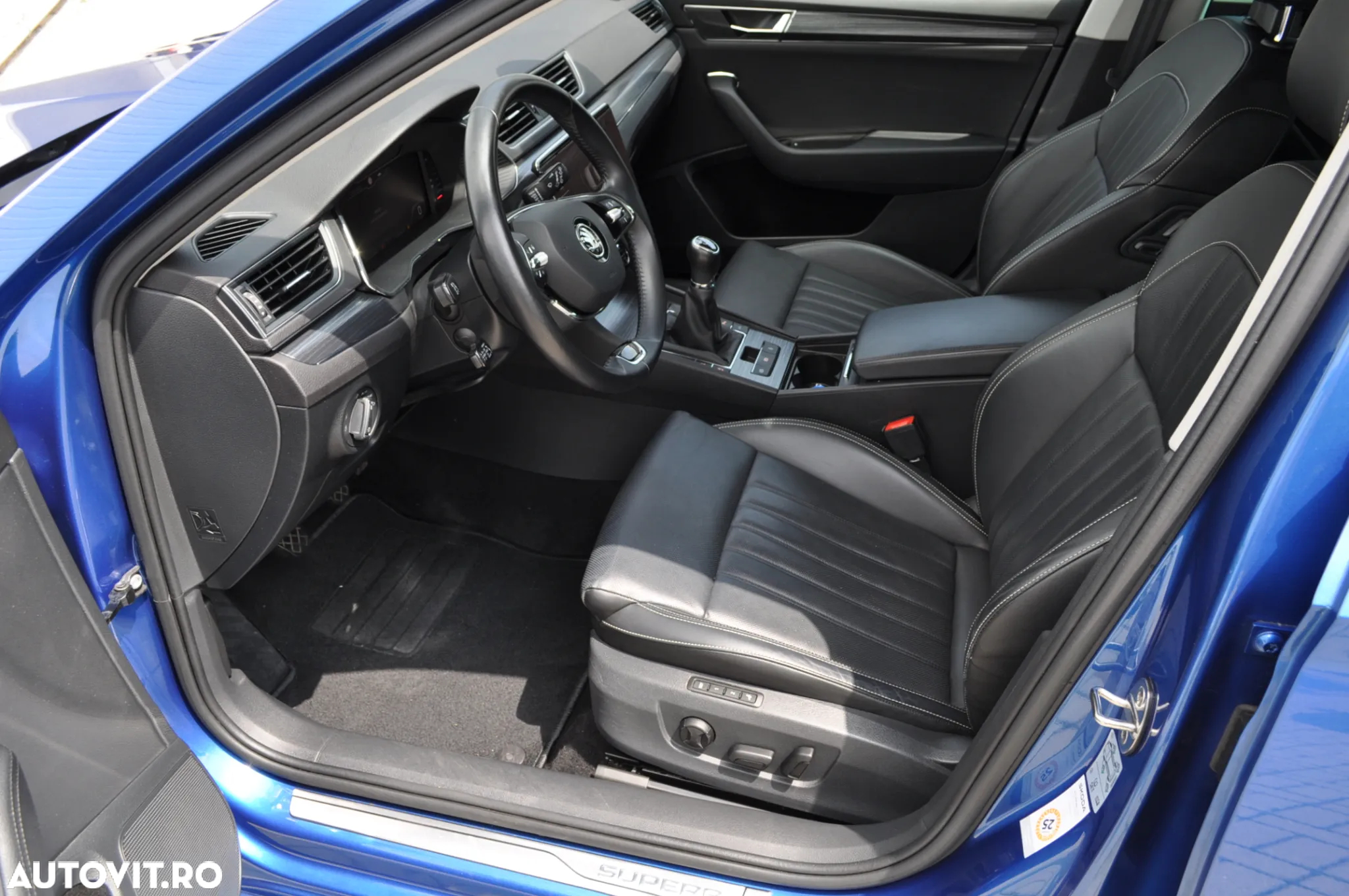 Skoda Superb 2.0 TDI Style - 13