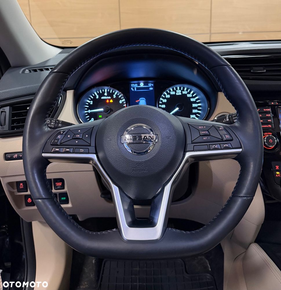 Nissan X-Trail 1.3 DIG-T Tekna 2WD DCT - 19