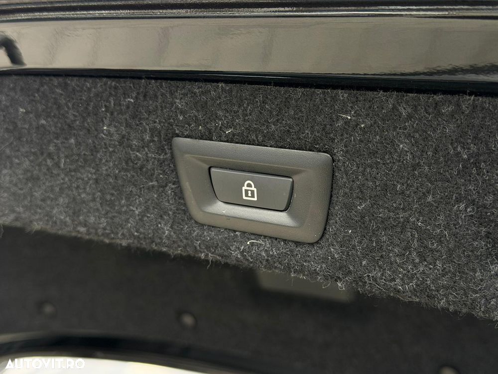 BMW Seria 5 520d Aut. M Sport Edition - 39