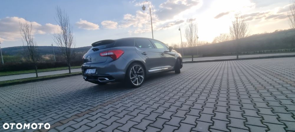 Citroën DS5 - 3
