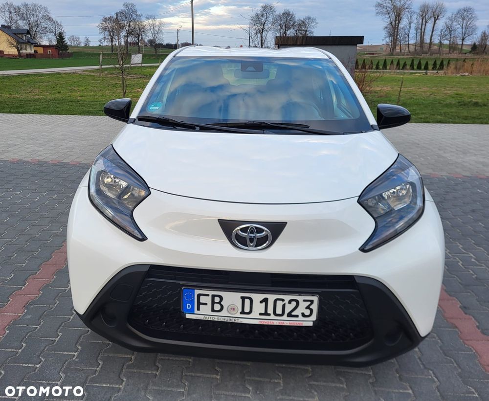 Toyota Aygo X Business Edition - 2