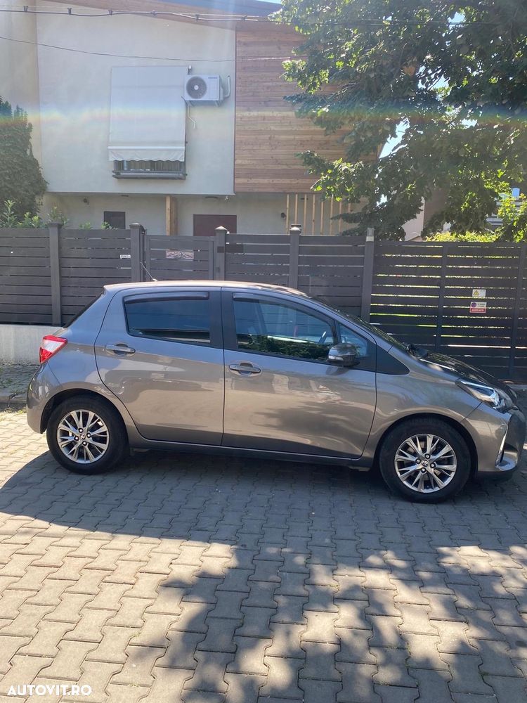 Toyota Yaris 1.5 L VVT-iE Active - 5