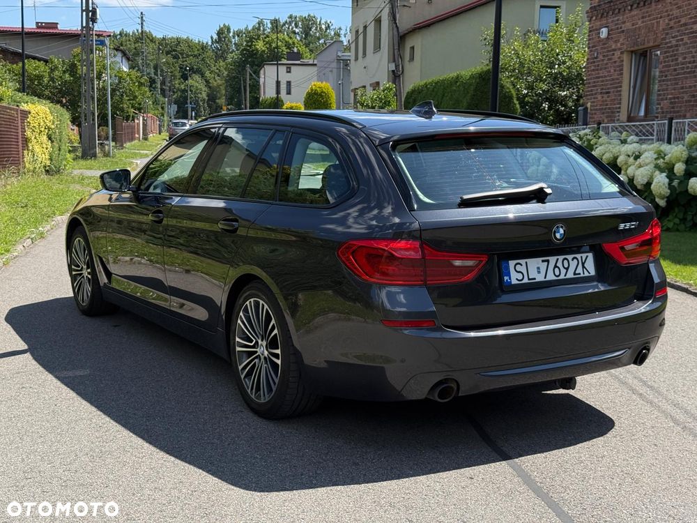 BMW Seria 5 530i Sport Line - 5