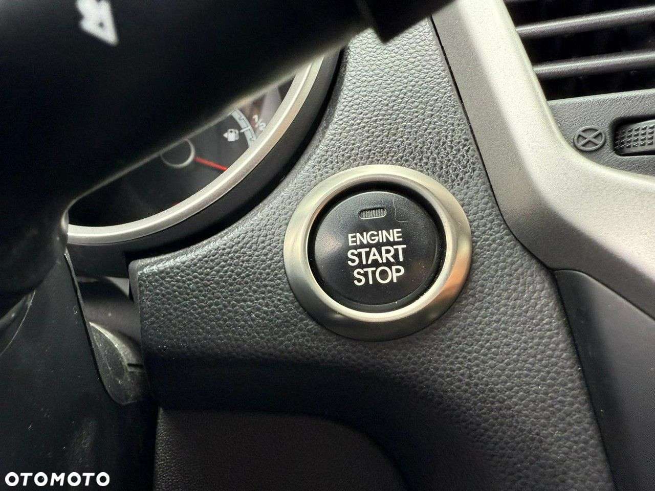 Kia Venga - 25