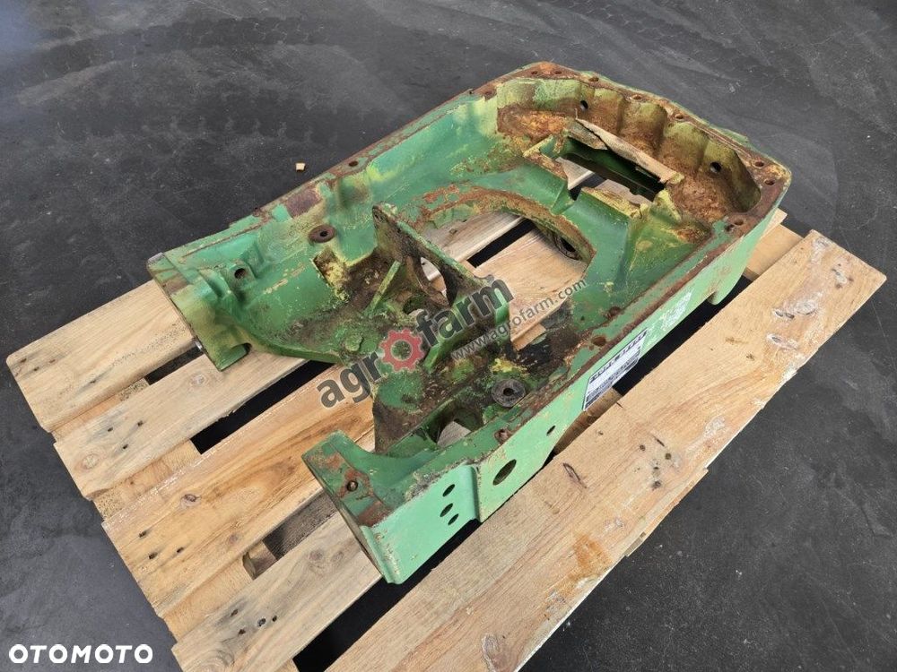 Suport przedni John Deere 2130, 1630, 1140, 2040 - 1