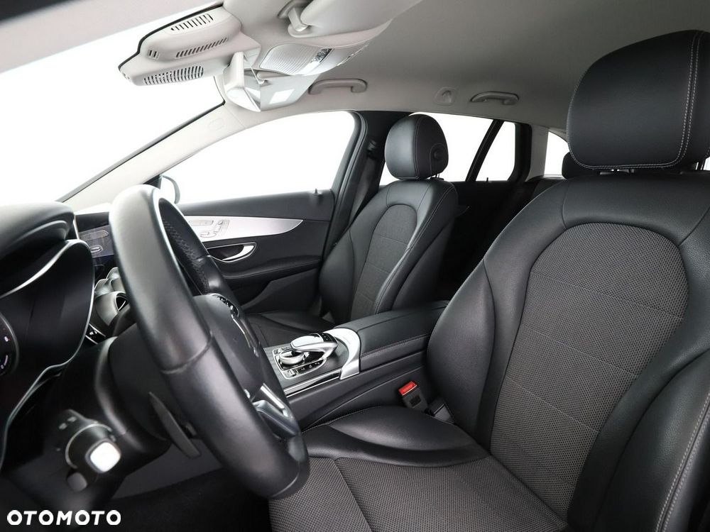 Mercedes-Benz Klasa C 300 de 9G-TRONIC Avantgarde - 15