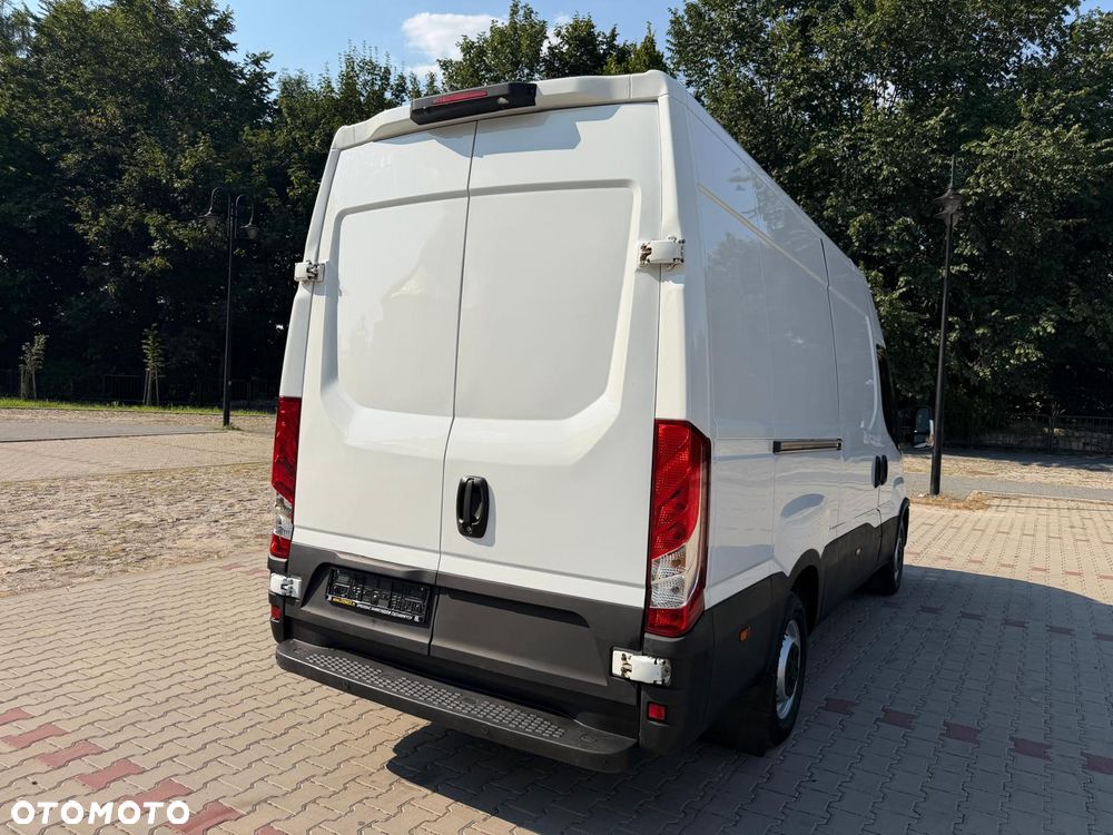 Iveco Daily 2.3 HPI / 136 KM / L2H2 / Automat / - 9