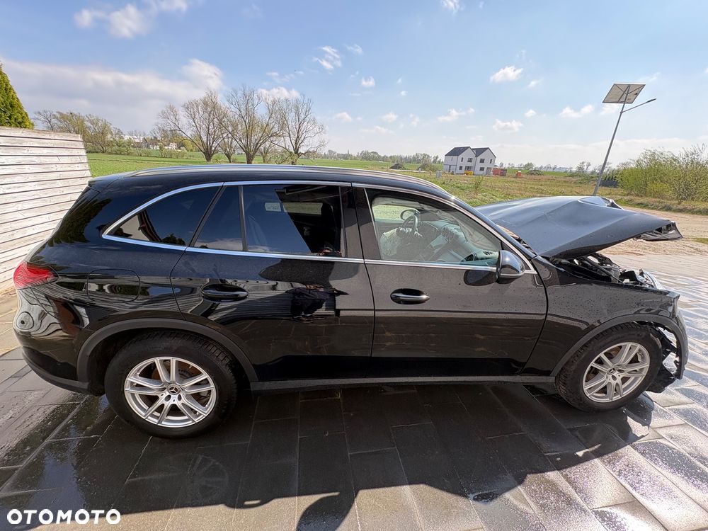 Mercedes-Benz GLC 200 4Matic 9G-TRONIC Edition Avantgarde - 9