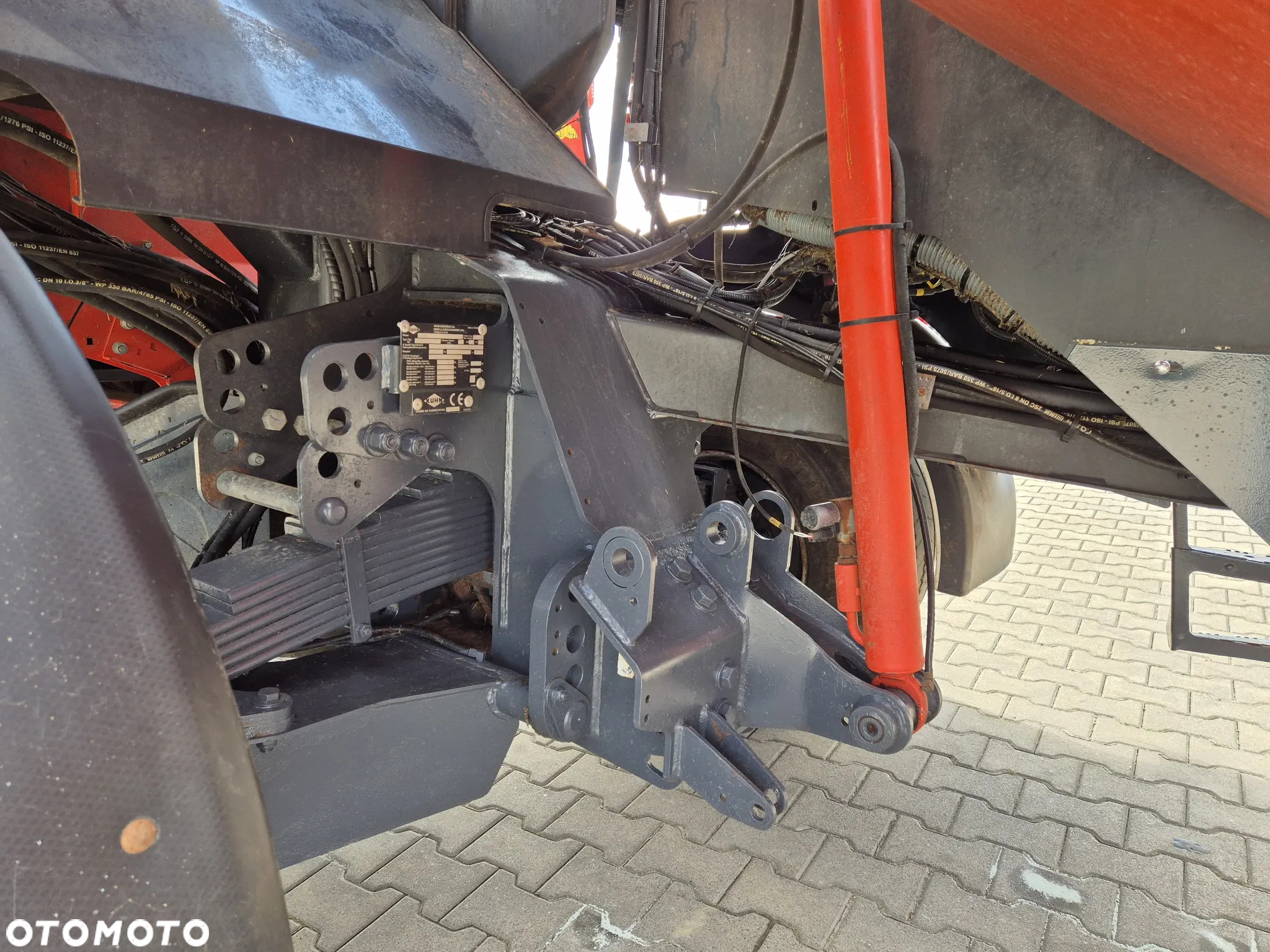 Kuhn SPW 22 INTENSE / WÓZ DO PRZEWOZU PASZY  / PIERWSZY WŁASCICIEL / AŻ 22m3 POJEMOŚCI! / MOZLIWY TRANSPORT / 224 KM! - 25