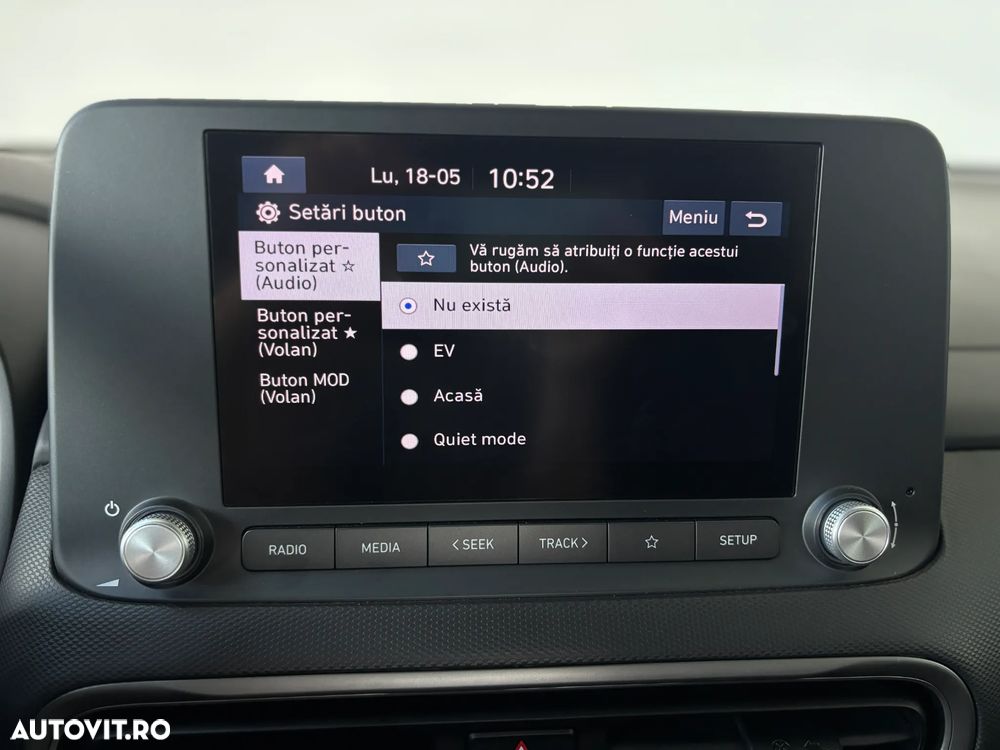 Hyundai KONA Select - 22
