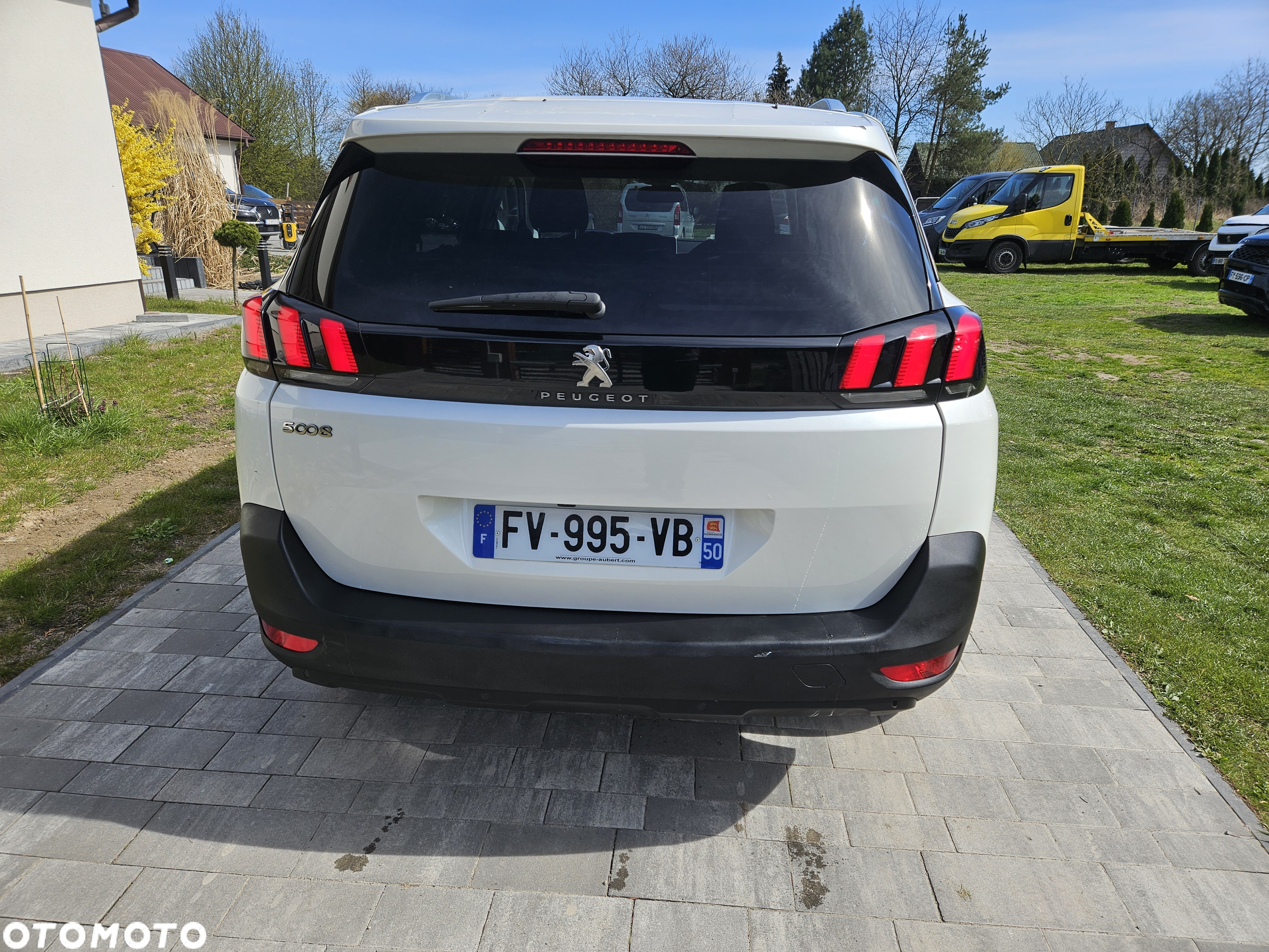 Peugeot 5008 1.5 BlueHDi Active S&S EAT8 - 9