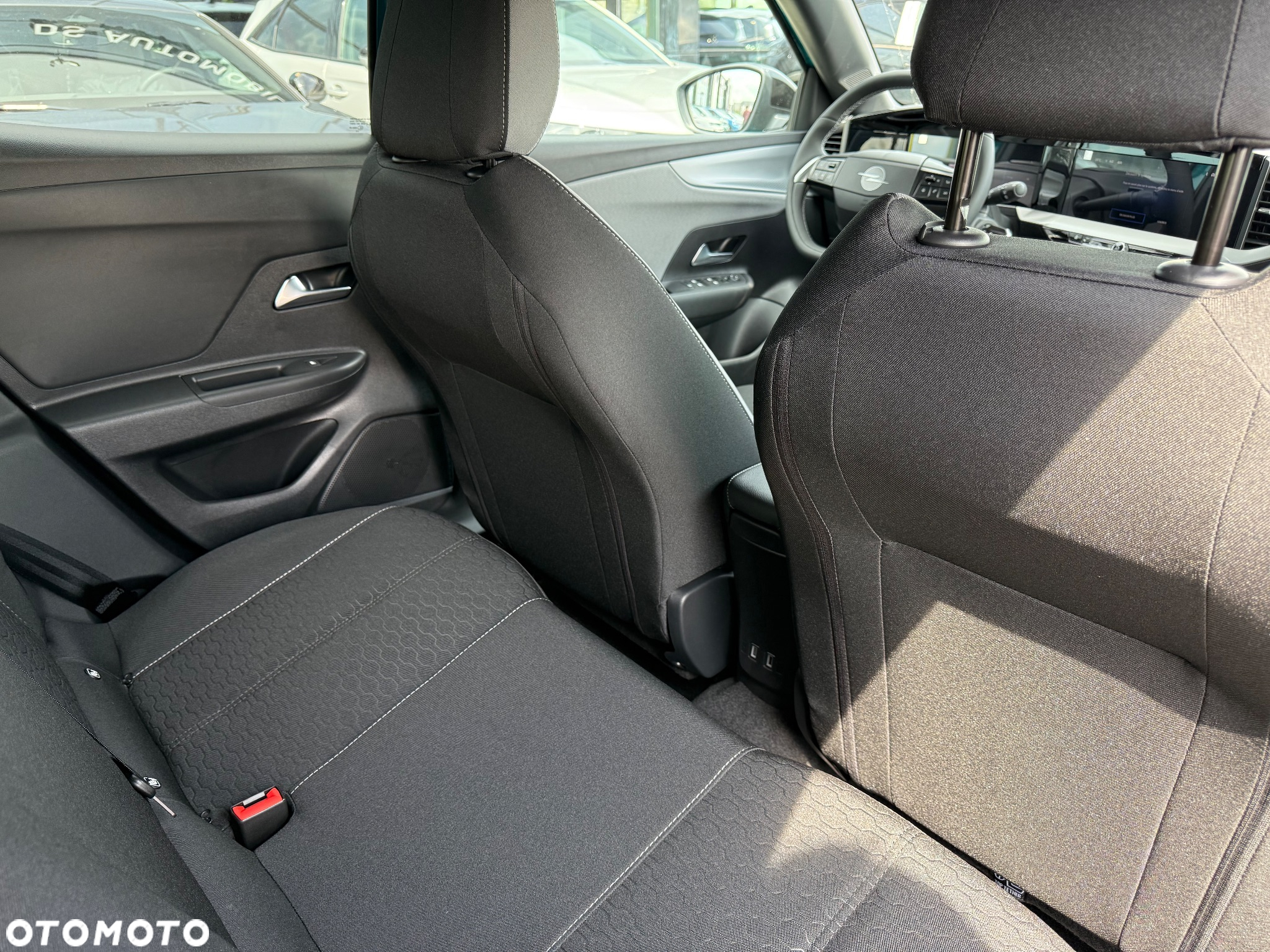 Opel Mokka 1.2 T Edition S&S - 10