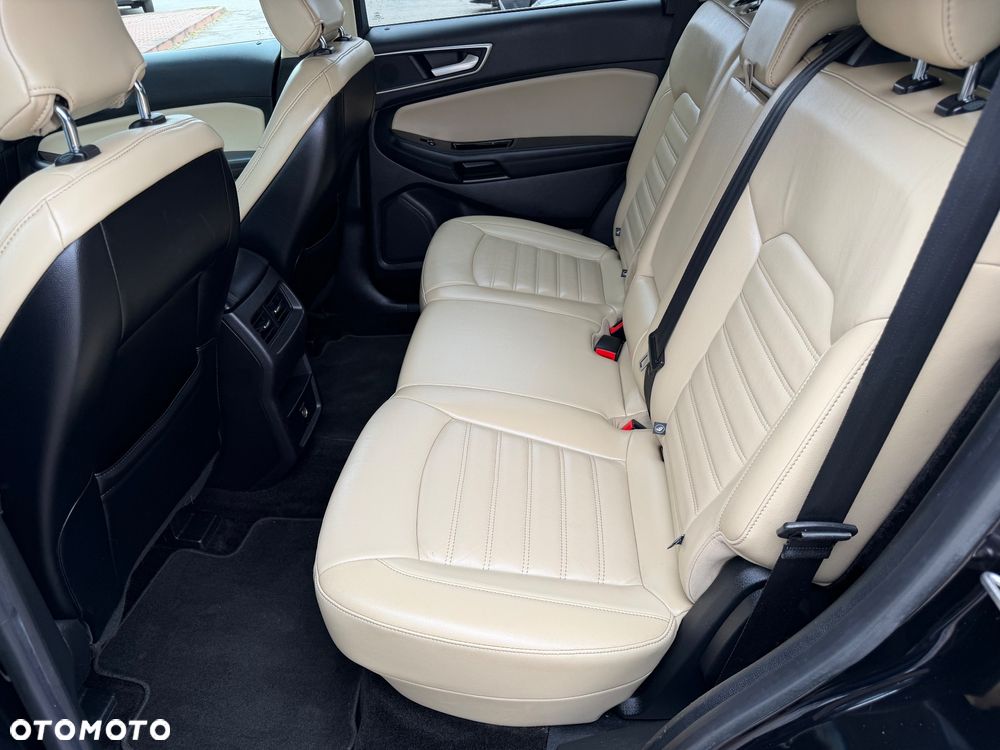 Ford Edge - 28