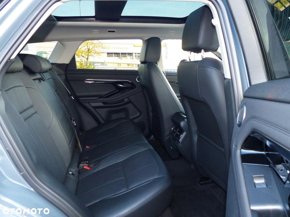 Land Rover Range Rover Evoque - 12